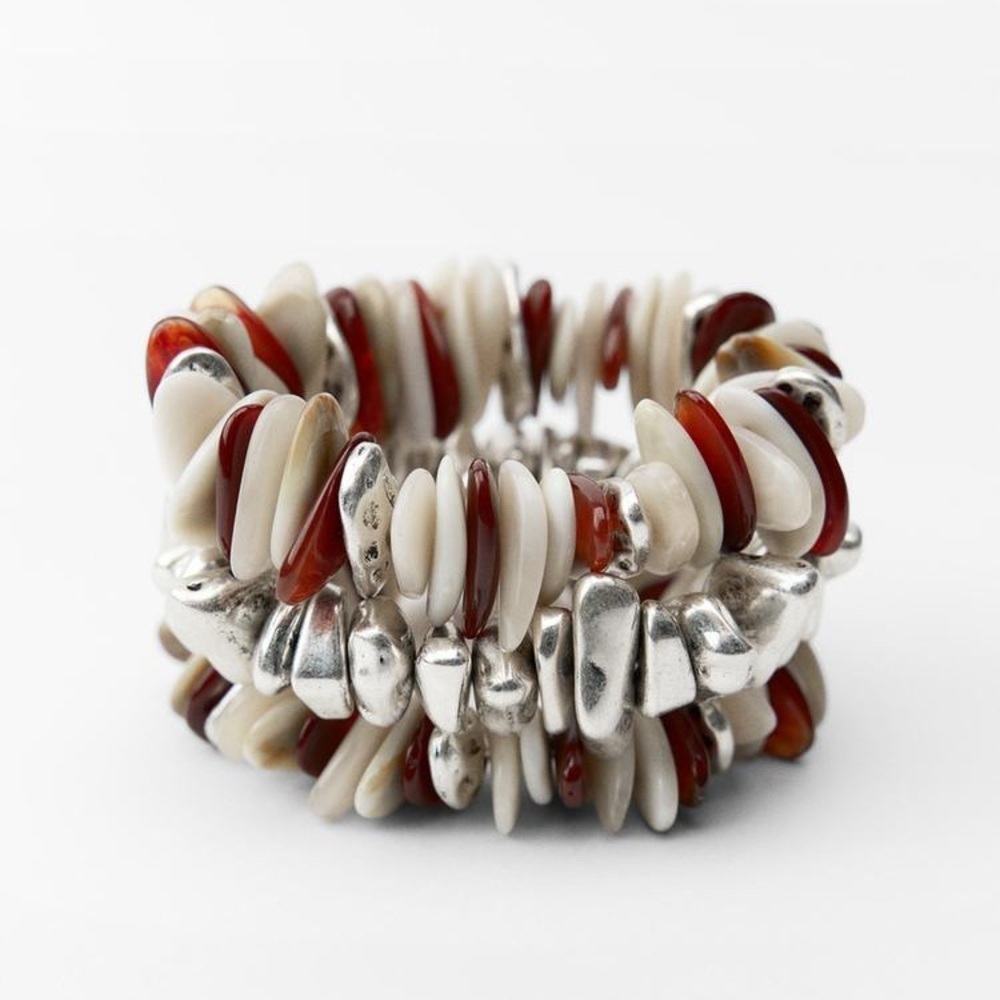NWT. Zara Pack of Three Pieced Elastic Bracelets.